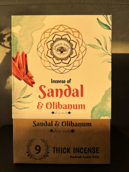 Sandelholz & Weihrauch - Handgemachte Räucherstäbchen (9 Stück)